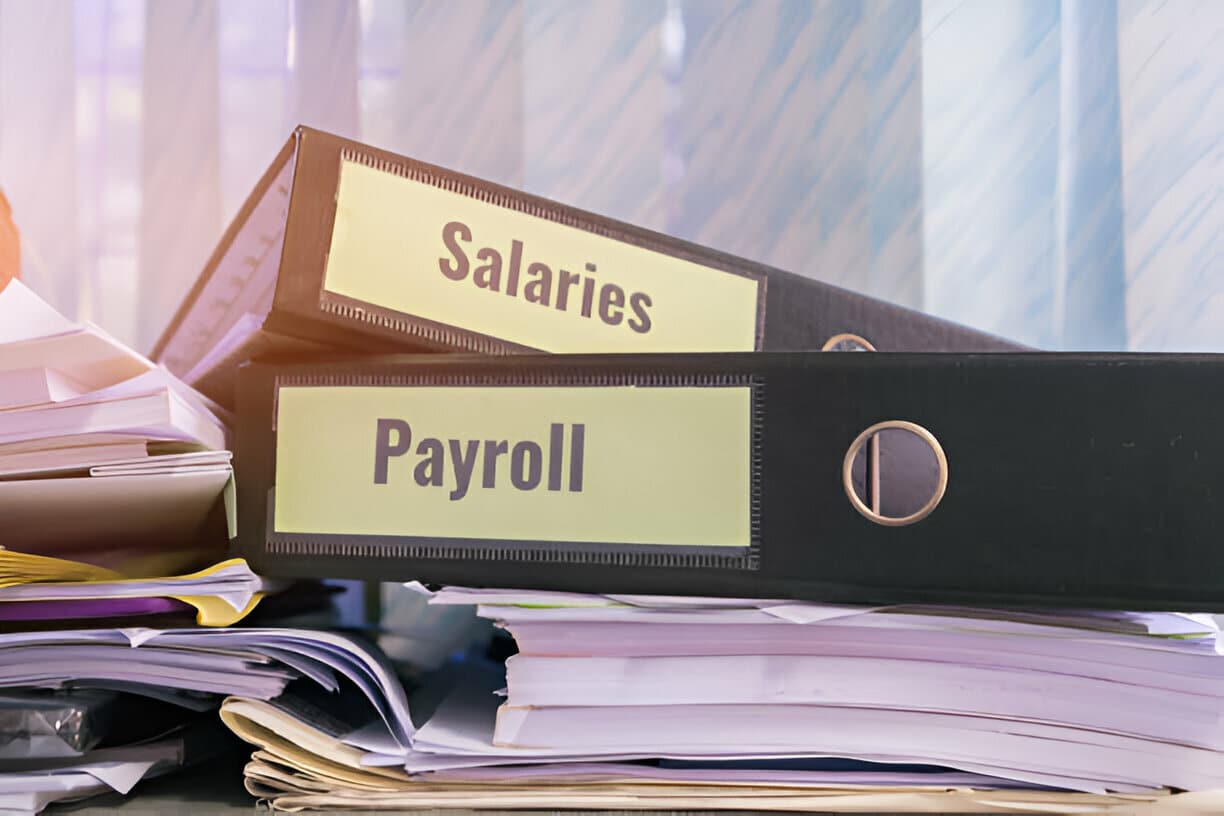 5 Surprising Benefits of Payroll Outsourcing in 2025